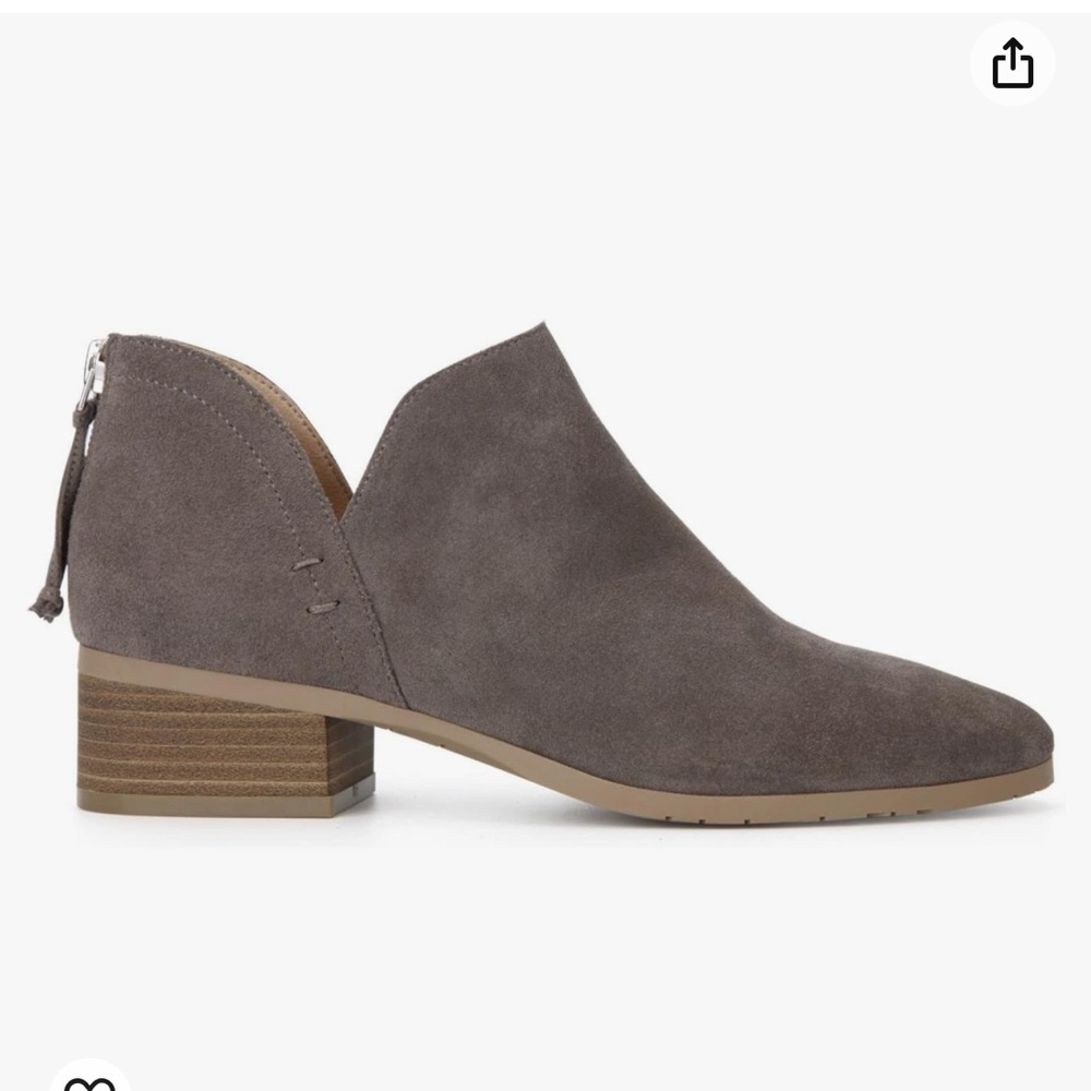 NEW Kenneth Cole Reaction Side Skip Grey Suede low ankle boot loafer women 5.5
